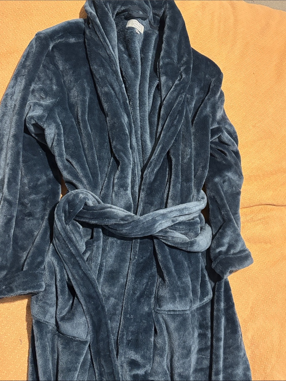 Berkley Jensen men’s blue robe